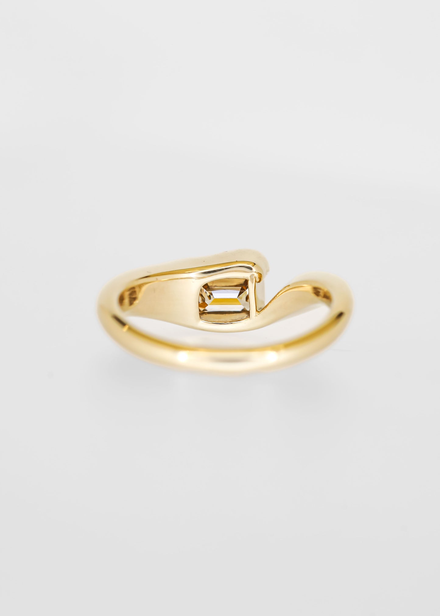 The Ember | 1.04ct Natural Champagne Diamond | Yellow Gold