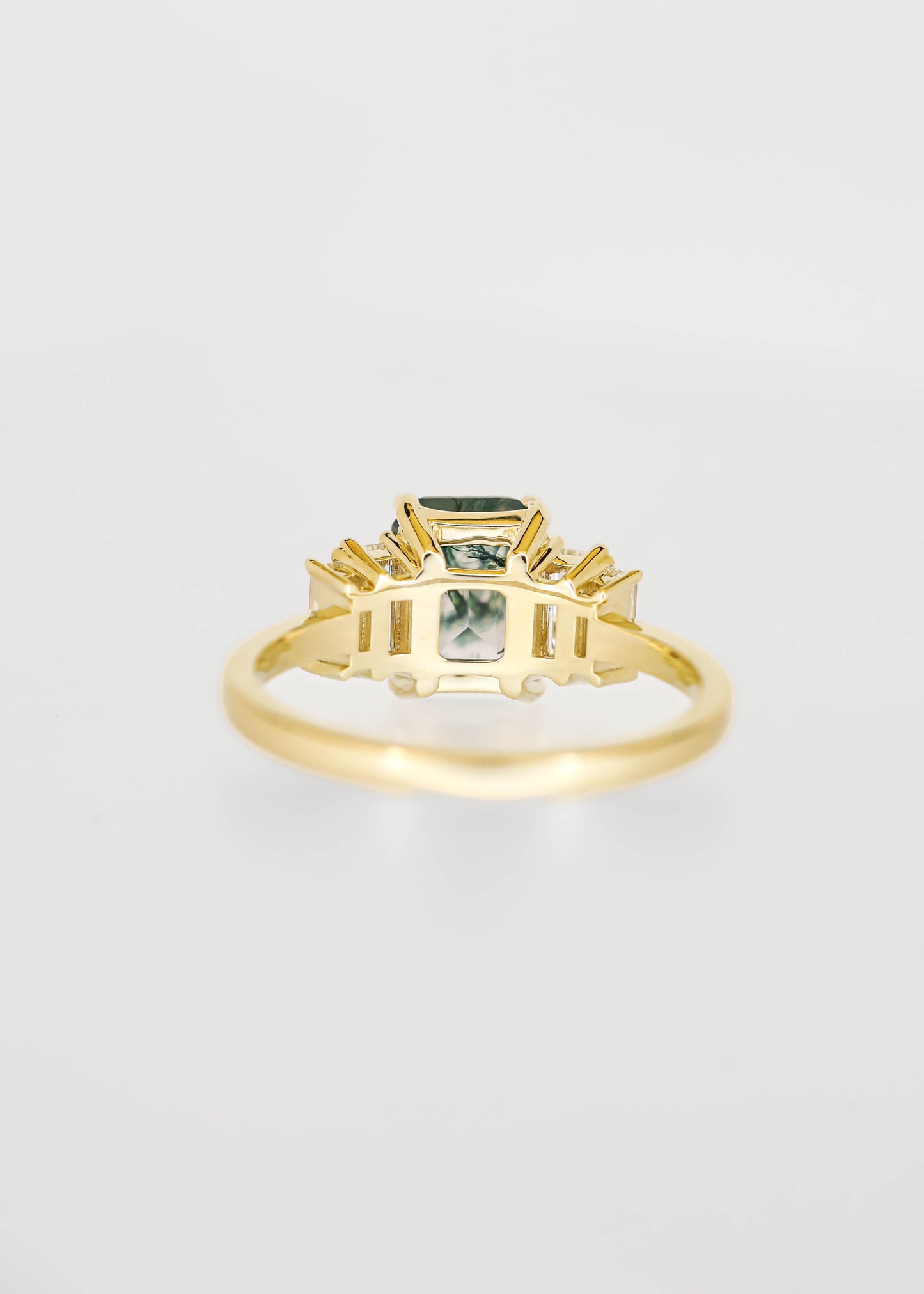 The Portia | 1.48ct Emerald Moss Agate | Yellow Gold