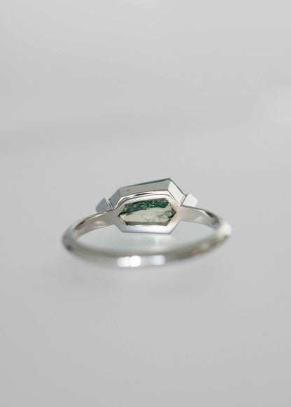 The Lyra | 1.51ct Kite Moss Agate | White Gold