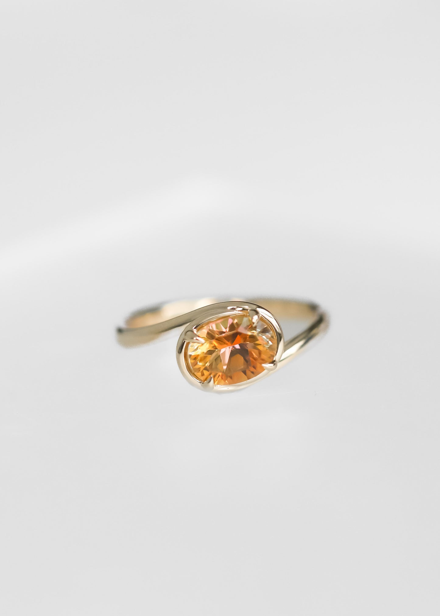 The Sol | 1.65ct Oval Mystic Topaz  | Yellow Gold