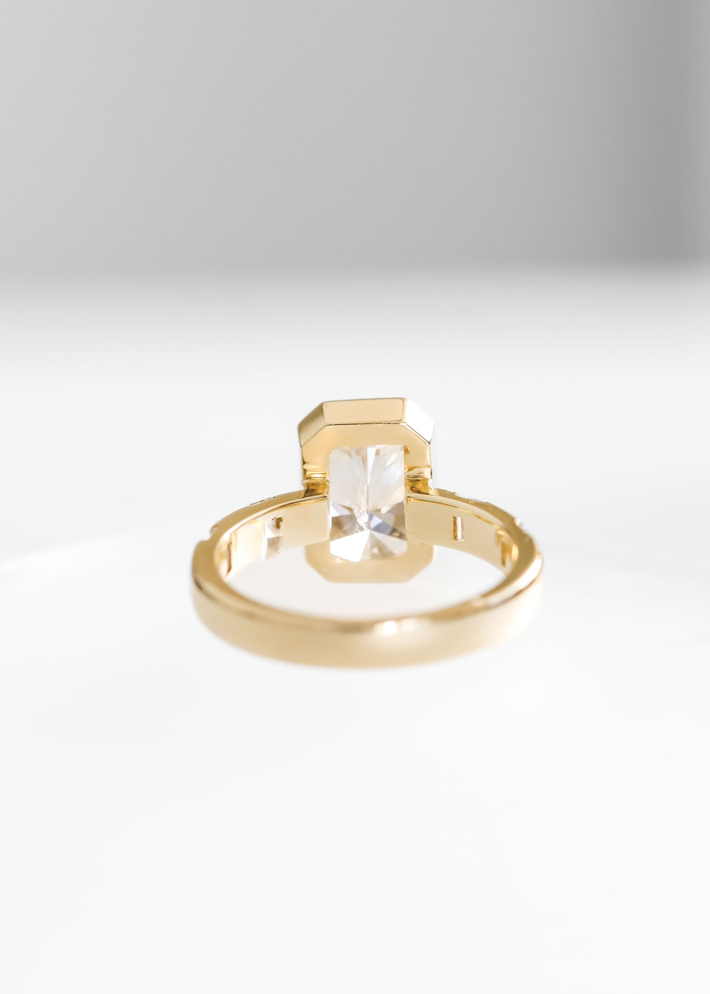 The Lennon | 3.04ct Radiant Lab Grown Diamond | Yellow Gold