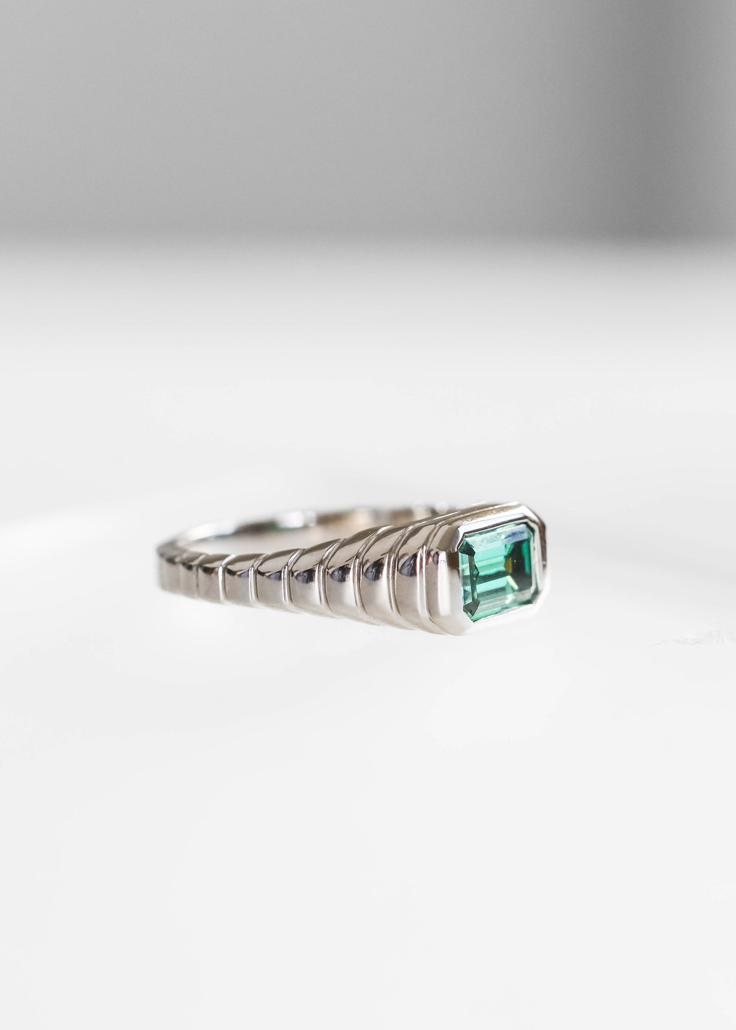 The Vulcan (Ribbed) | 1.11ct Emerald Teal Moissanite | White Gold