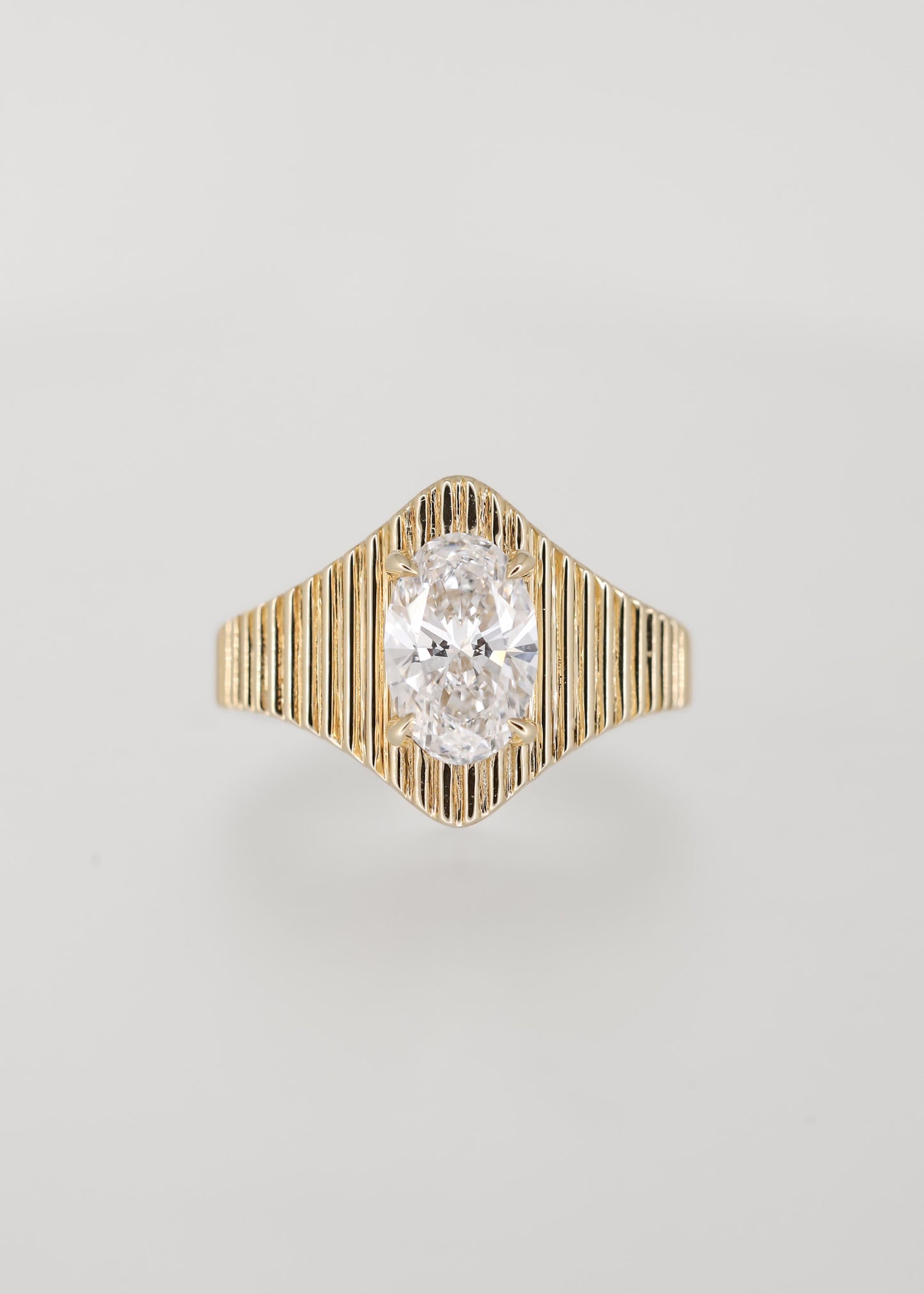 The Chandler | 1.59ct Oval Lab Grown Diamond | Yellow Gold