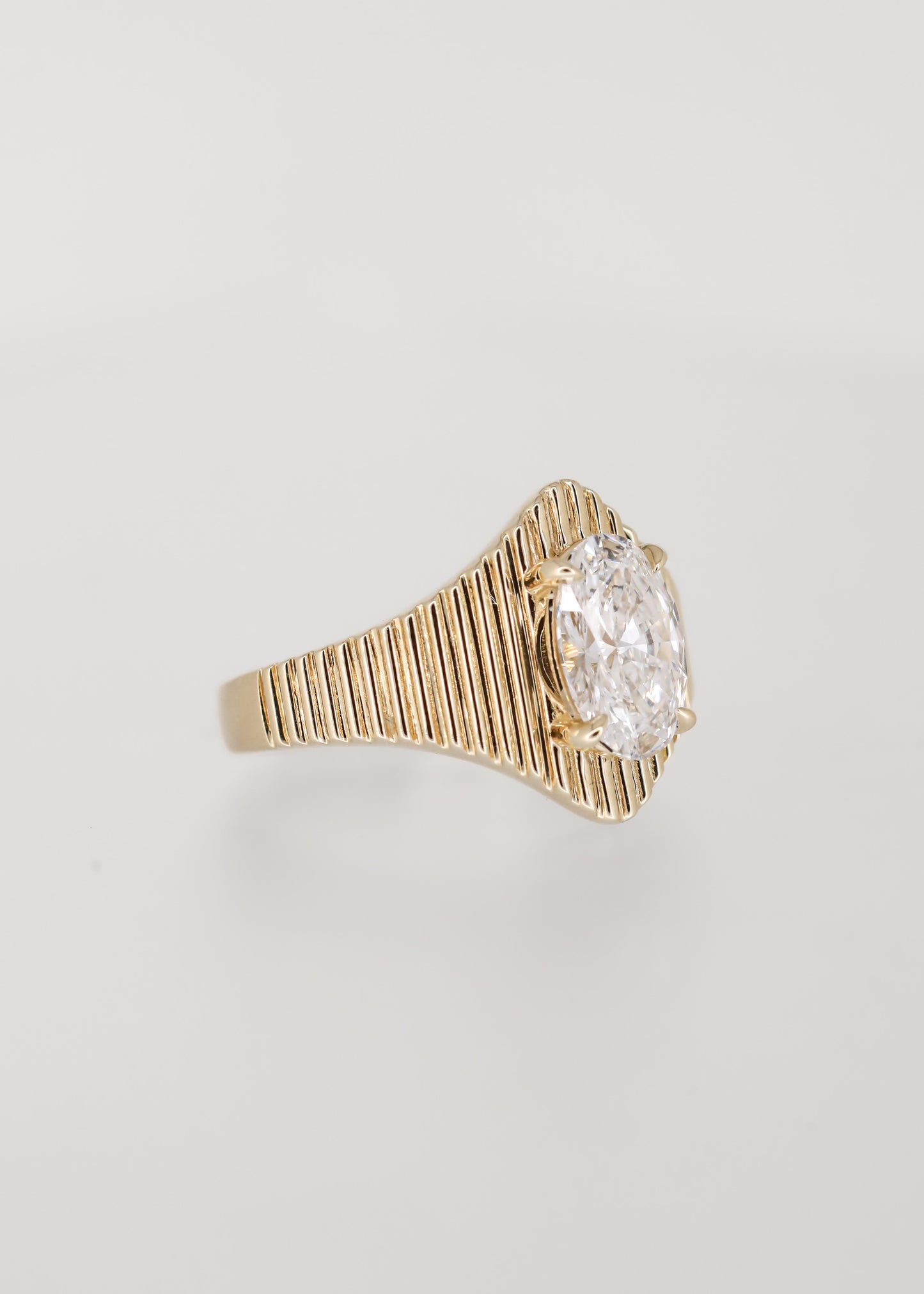 The Chandler | 1.59ct Oval Lab Grown Diamond | Yellow Gold