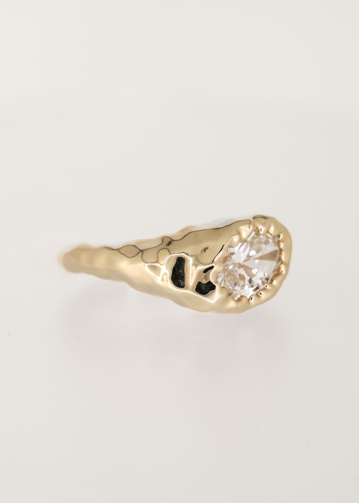 The Melty Apollo | 2.59ct Oval Lab Grown Diamond | Yellow Gold