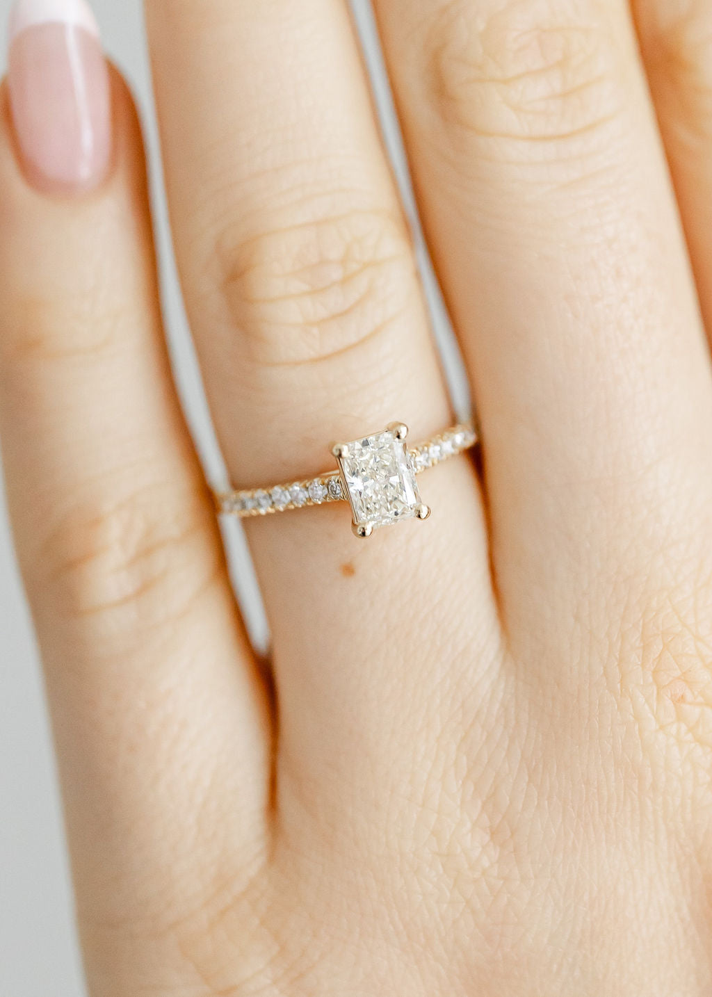 The Aurora | .91ct Radiant Cut Natural Diamond | Yellow Gold