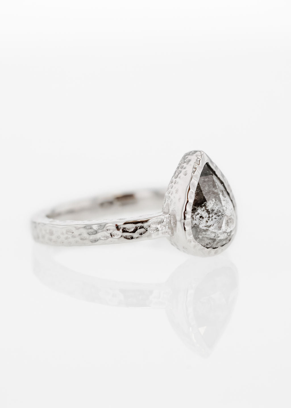 The Leda | 1.58ct Pear Salt and Pepper Diamond | 18k White Gold
