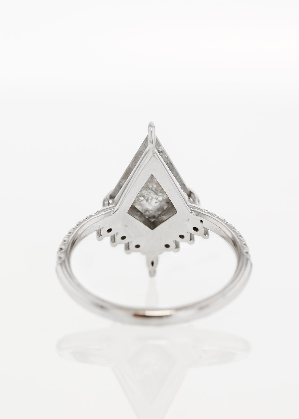 The Stella | 2.22ct Kite Salt and Pepper Diamond | 18k White Gold