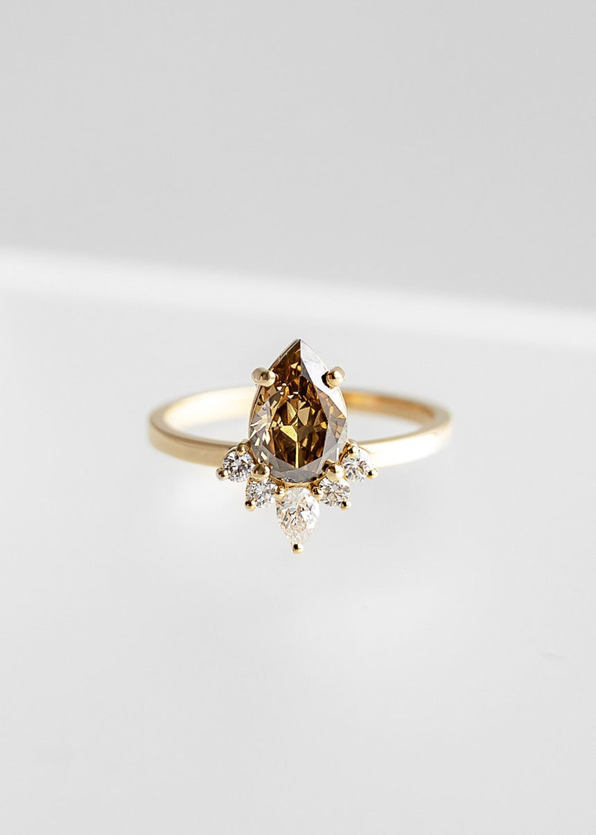 The Celeste | 1.08ct Champange Pear Diamond | Yellow Gold