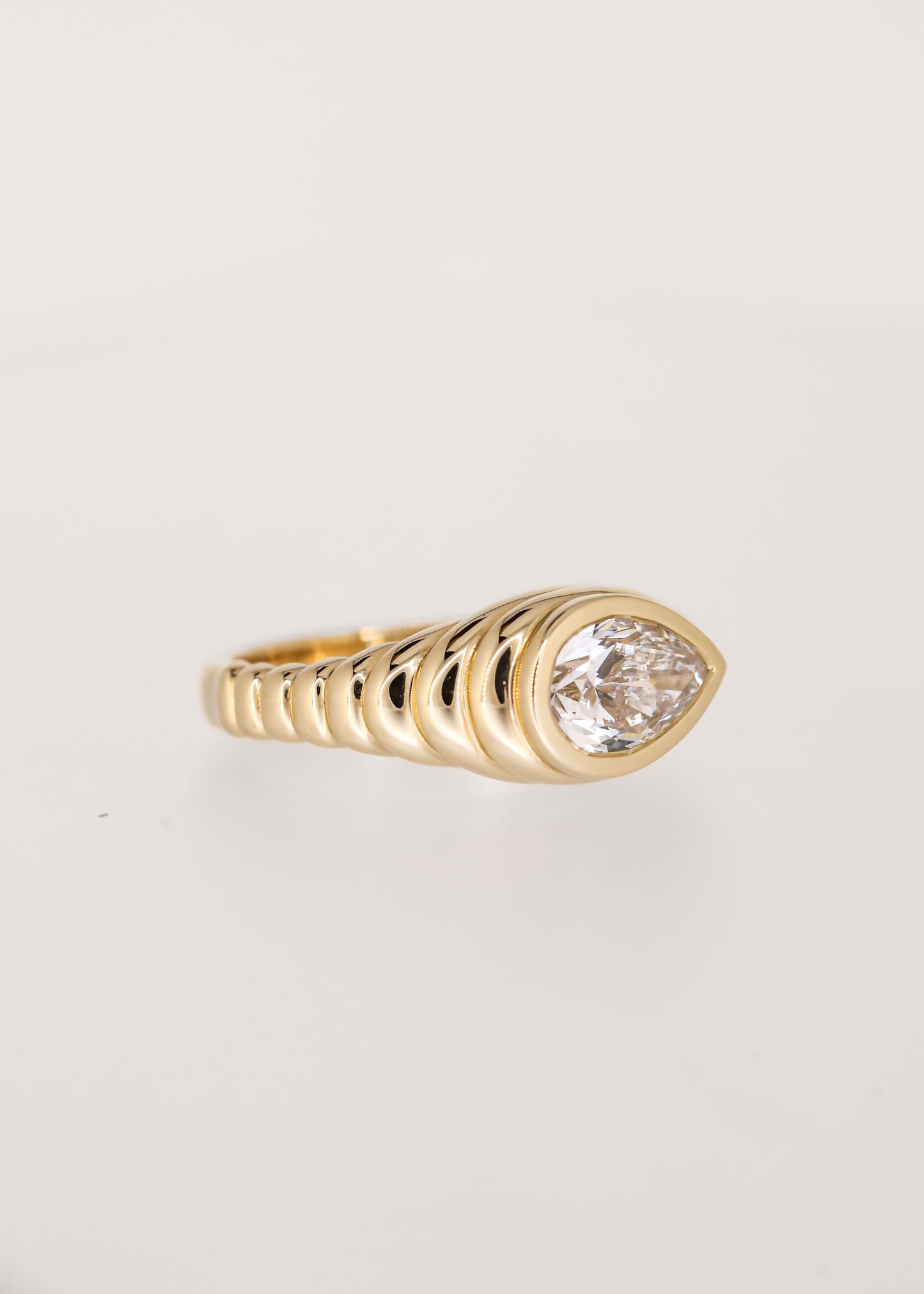 The Ribbed Vulcan | 1.51ct Lab Pear Diamond | Yellow Gold