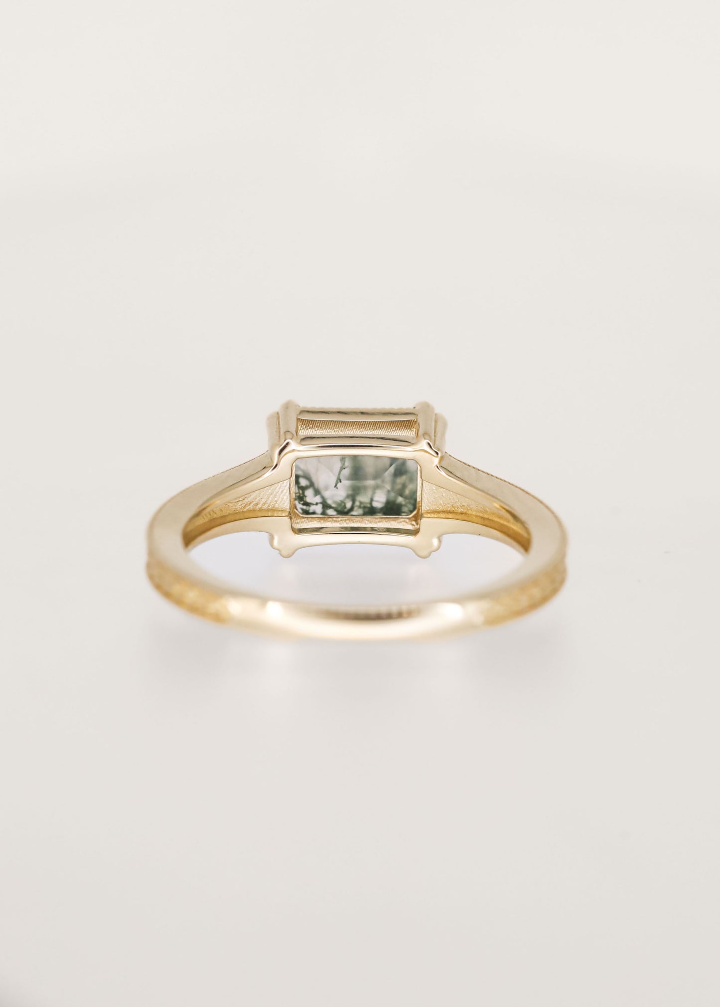 The Sage | 1.22ct Emerald Moss Agate | Yellow Gold