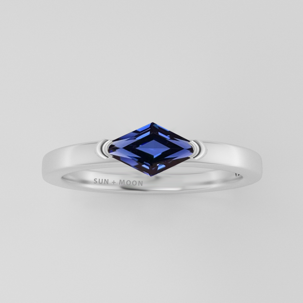 Custom Ring for Max (1/4)