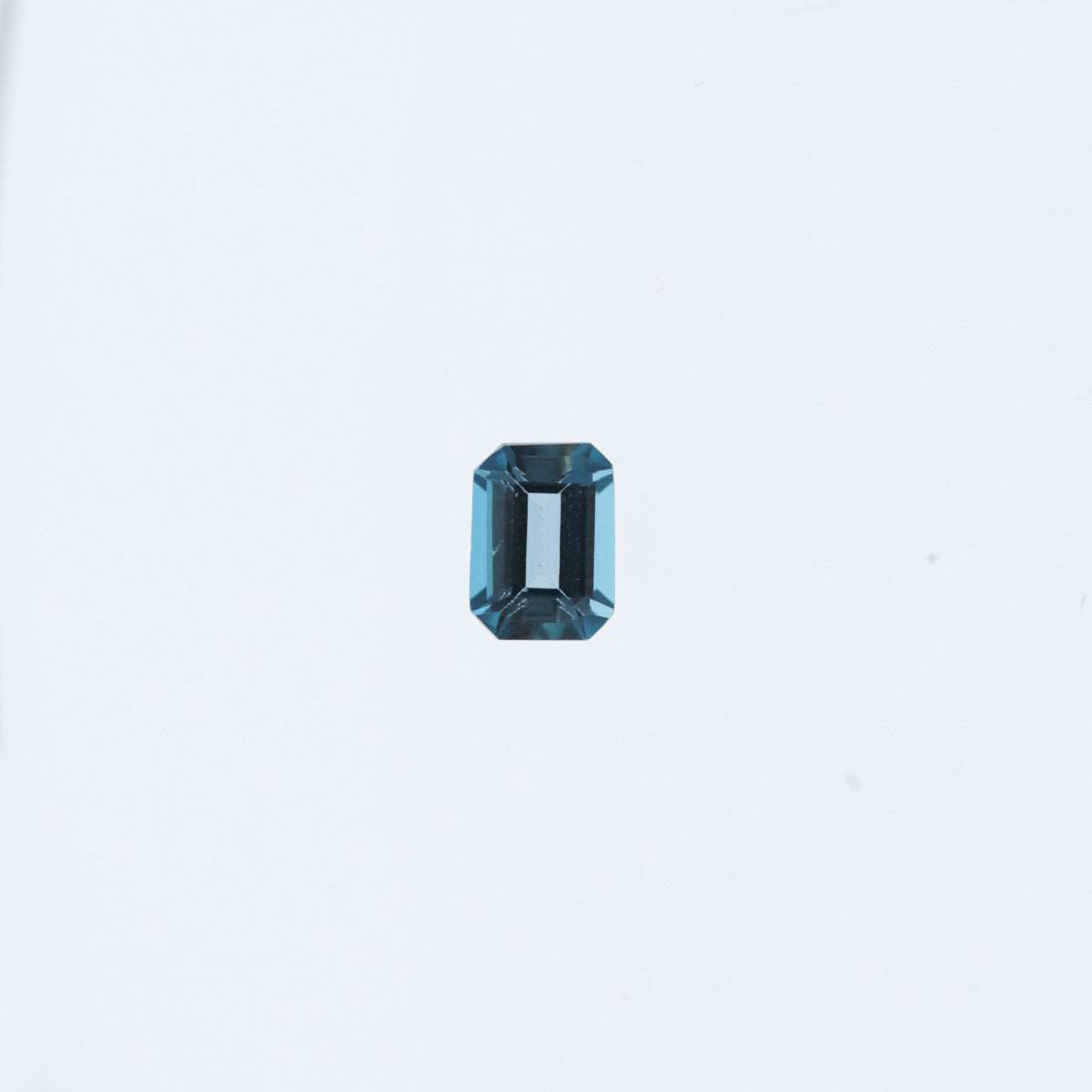 The Portia | 14k | White | Size 7.5 | Stone BT5 | Rainforest Ring Box | Custom Engraving:  +$0