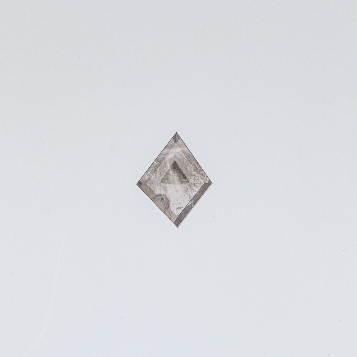 The Estelle | 14k | White | Size 3 | Stone KT9 | Antelope Ring Box | Custom Engraving:  +$0