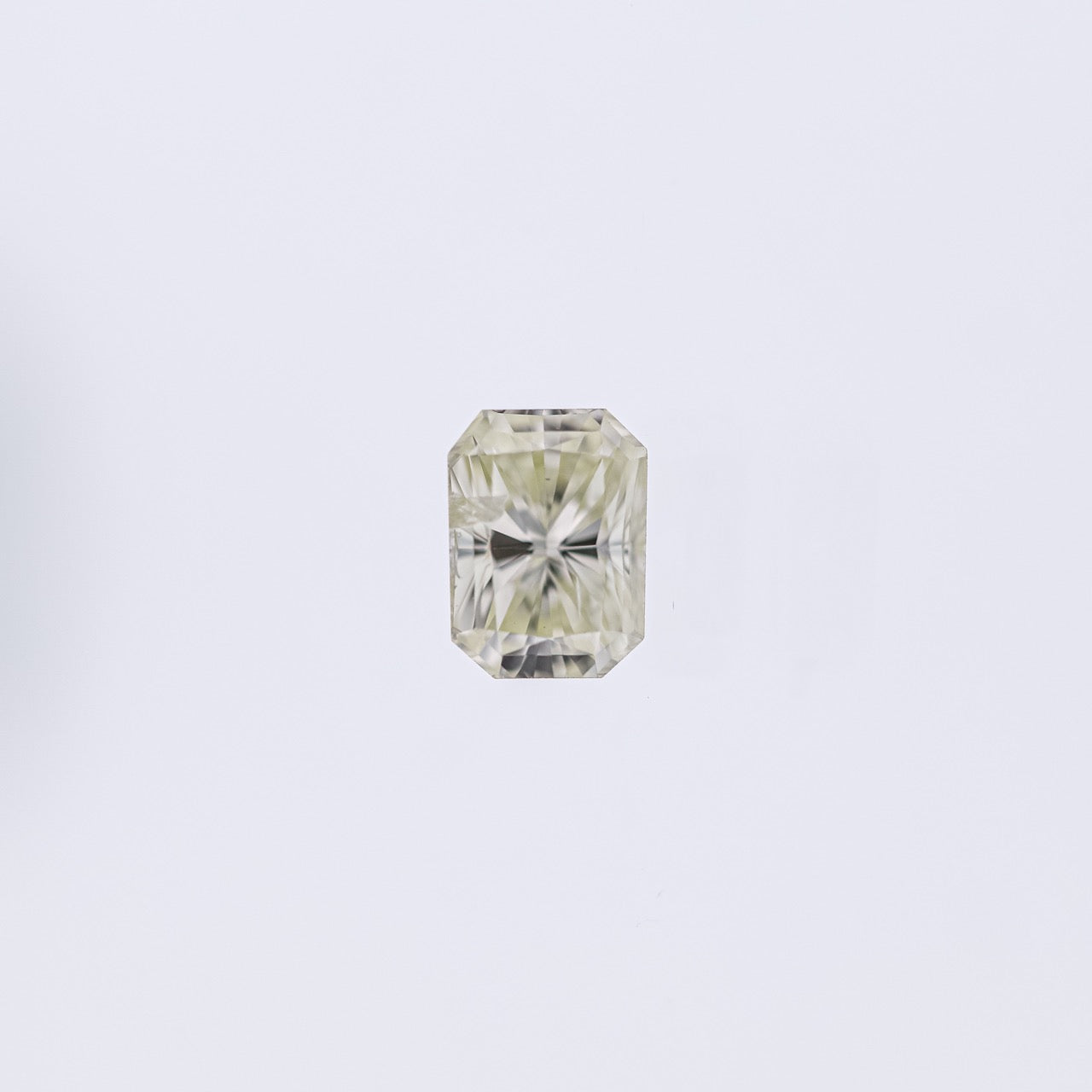 The Portia | 18k | Yellow | Size 11.5 | Stone CLR70 | Antelope Ring Box | Custom Engraving: I love you +$75
